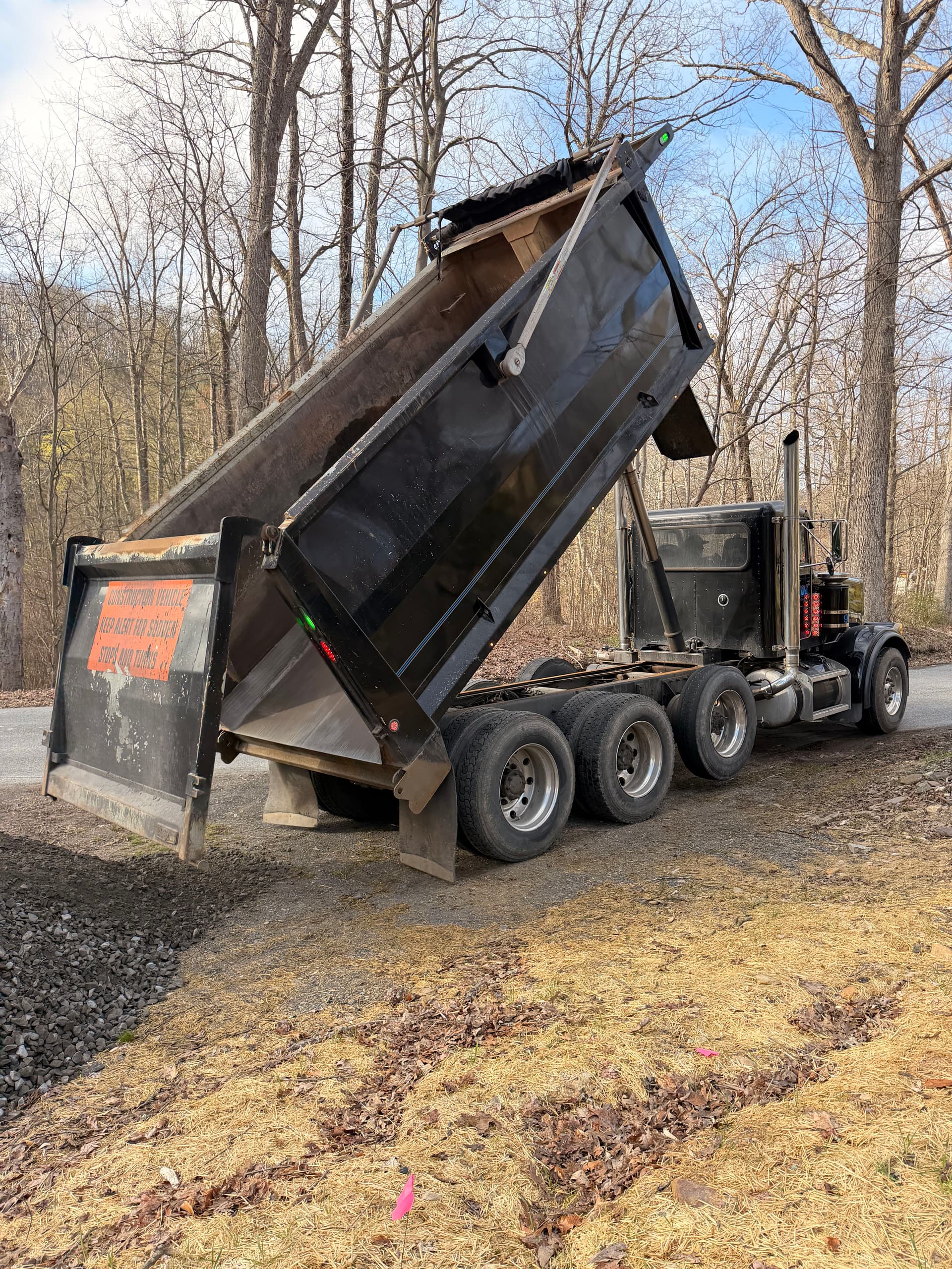 Gallery photos for Mud Is Gone - New Gravel Driveway Installed From Scratch: Image #4
