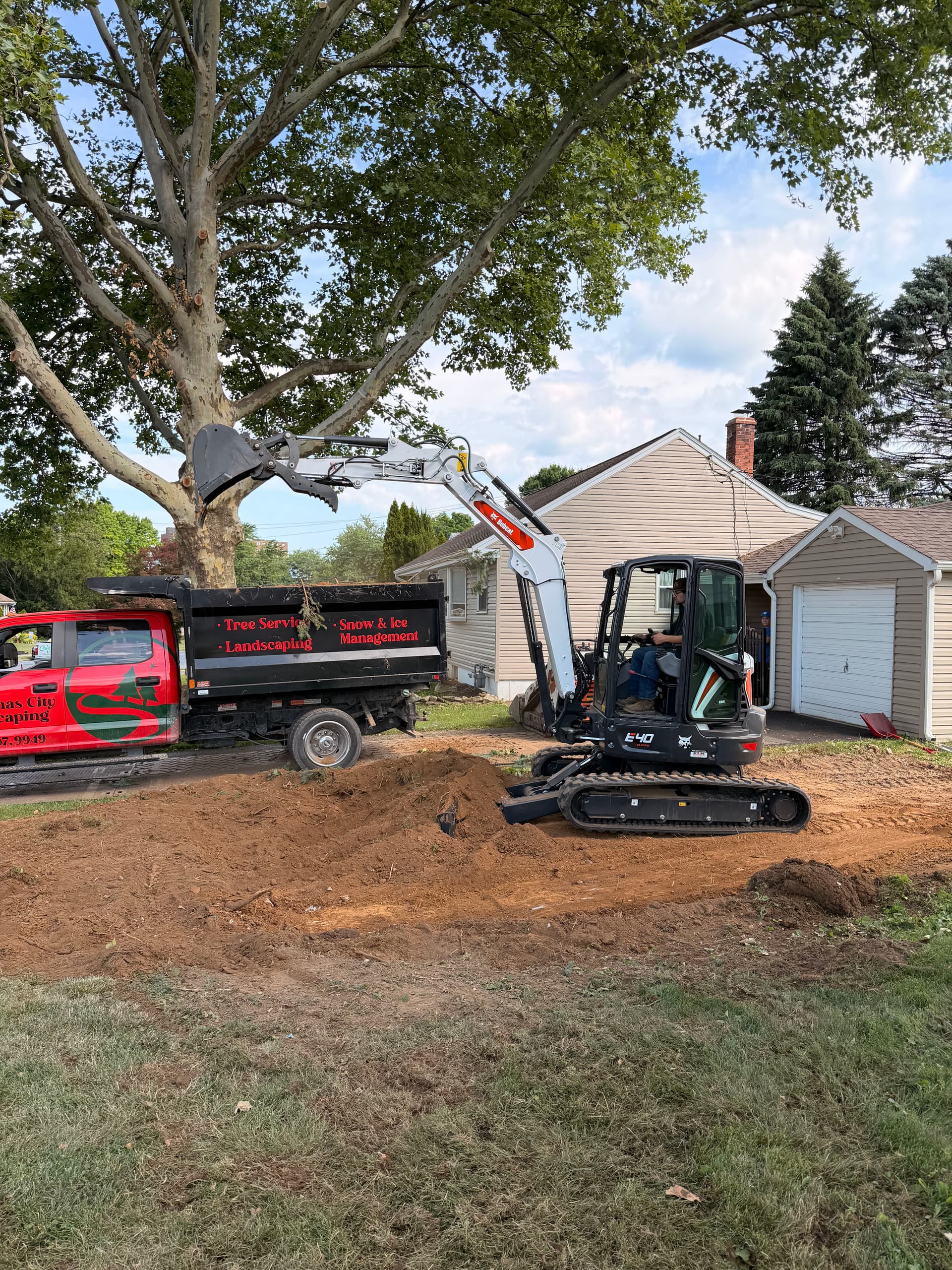 Gallery photos for 400 Square Foot Parking Pad Built Right From the Ground Up: Image #2