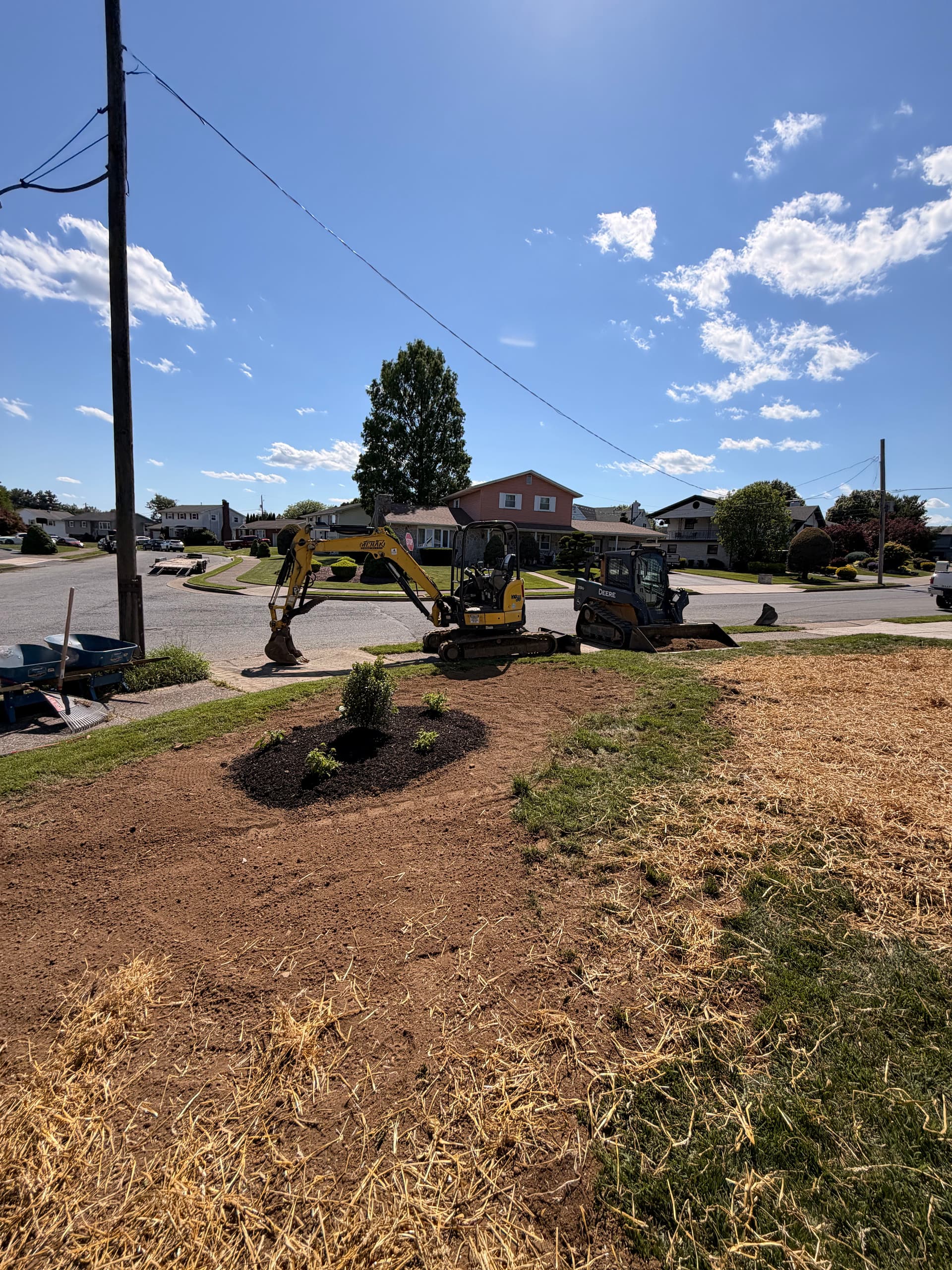 Gallery photos for Overgrown Beds Cleared and Replanted in Bethlehem PA: Image #4